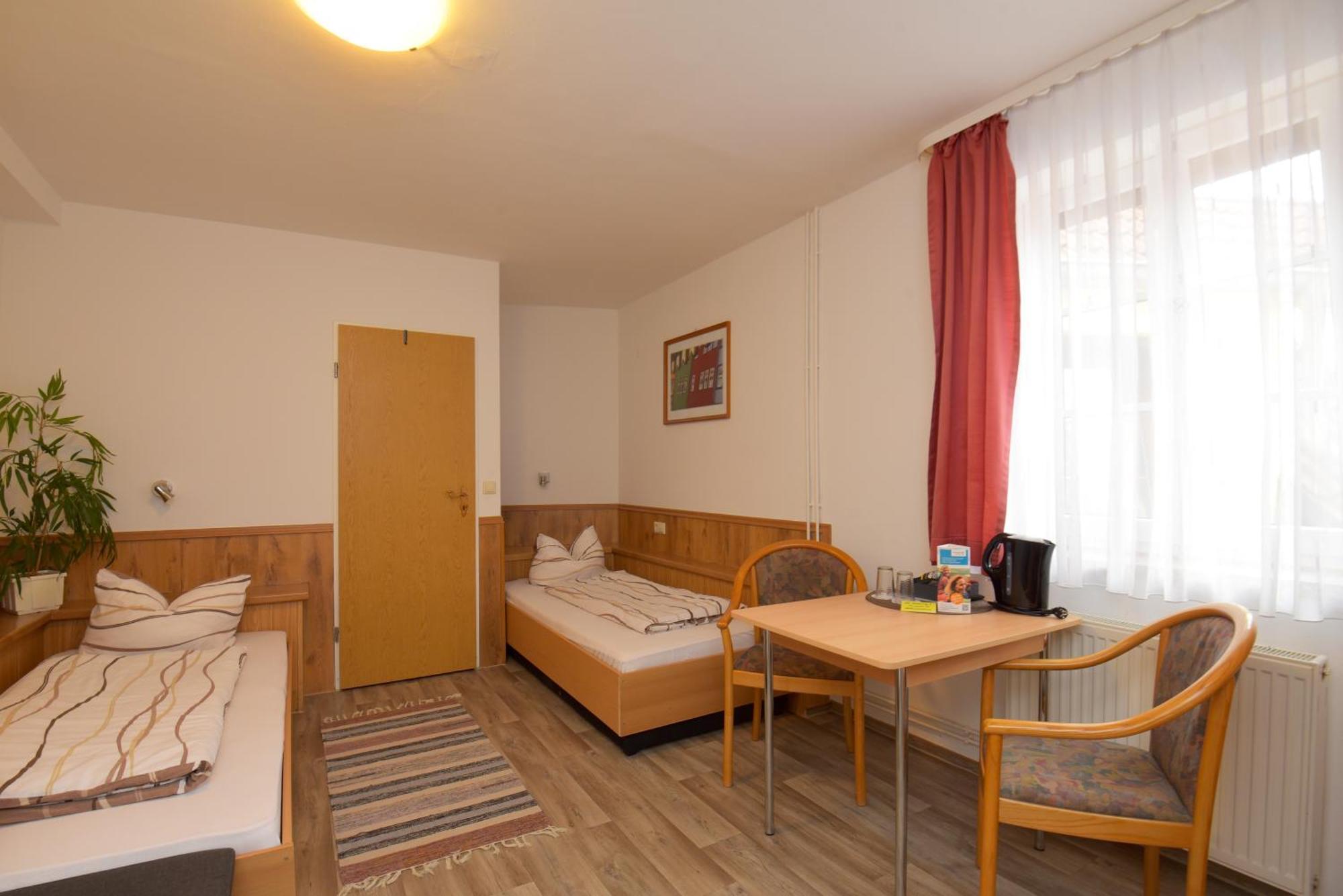 Pension Bergstube Bad Langensalza Exterior photo